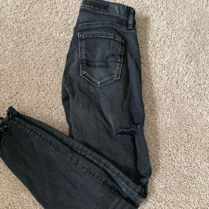 American eagle black distressed jeans